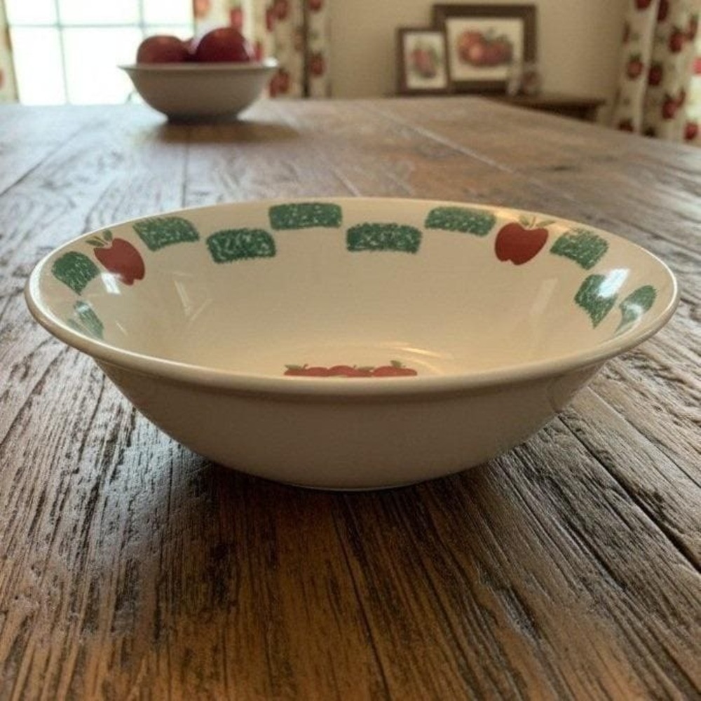 GEI Stoneware Apple Basket Serving Bowl, Vintage Sponge Paint Country Kitchen